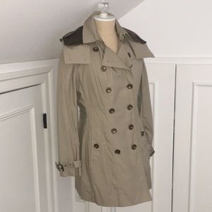BURBERRY Trench Coat with Quilted Vest and Hood Liners!